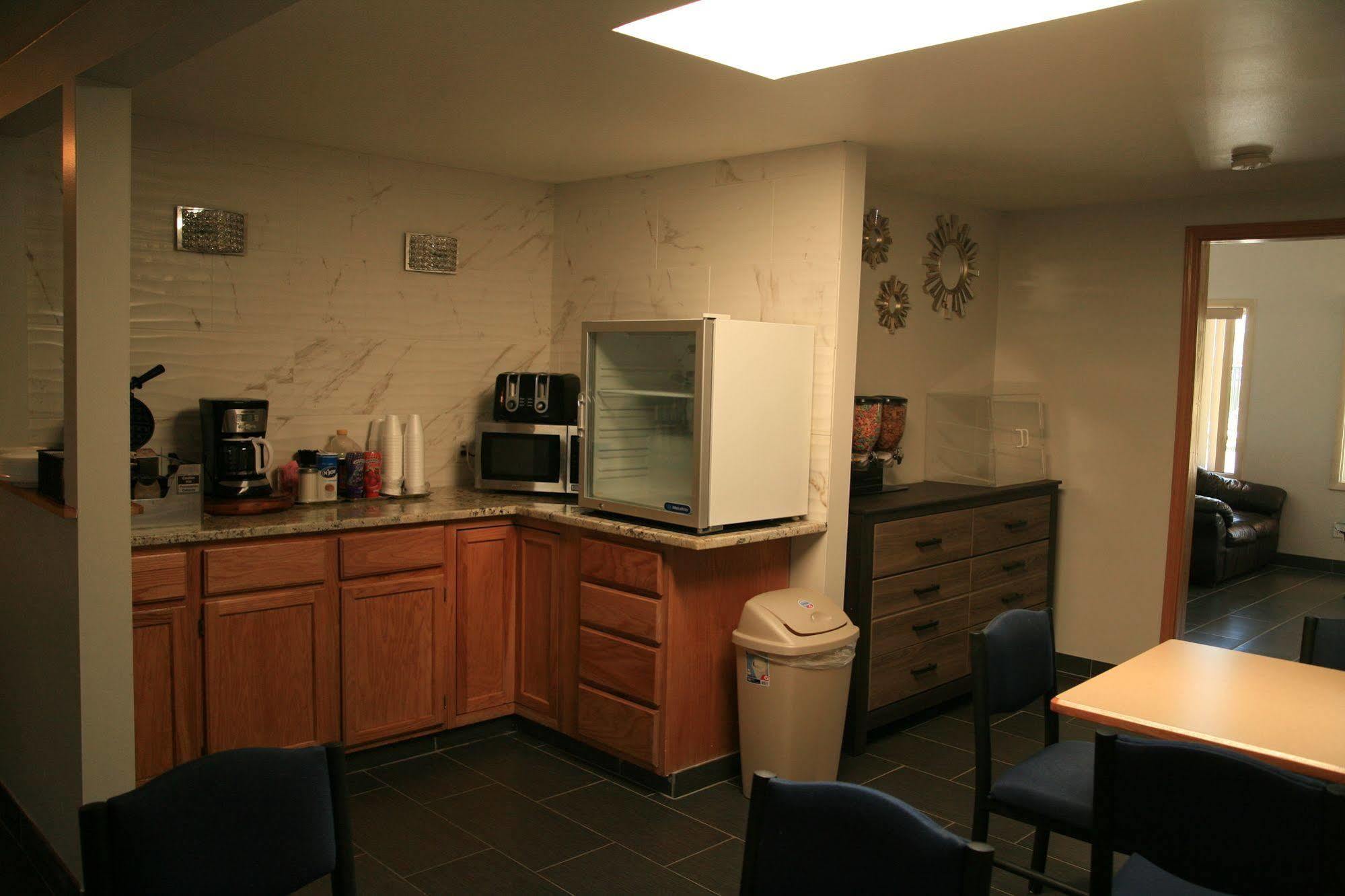 Black Canyon Motel มองโทรส ภายนอก รูปภาพ
